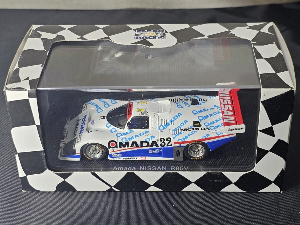 EBBRO　1/43 アマダ ニッサン R85V レジンモデル ホワイト/ブルー [44508]_画像1