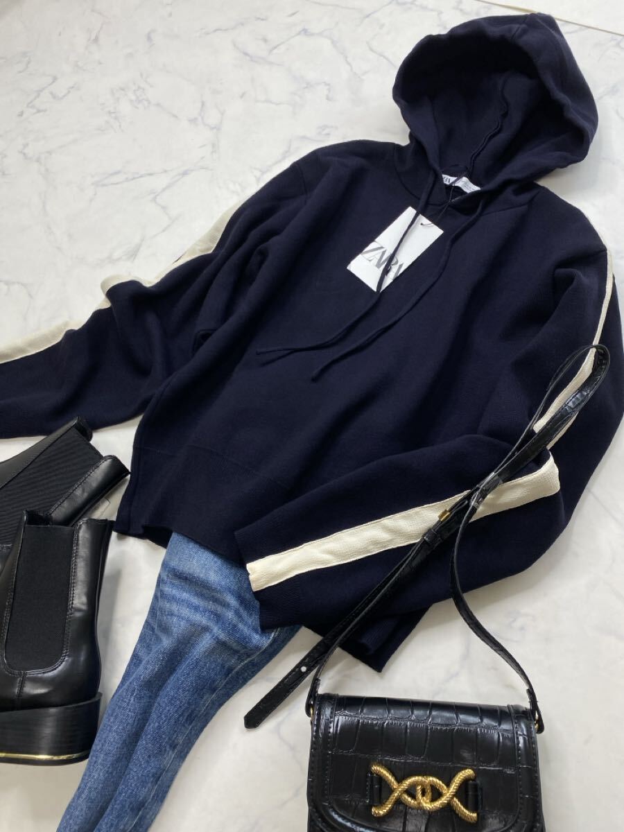 ZARA ザラ★タグ付き未使用★大人可愛い★サイドライン もちもちニット スウェットシャツ パーカースポーティー★ネイビー Sサイズ 1010_画像3