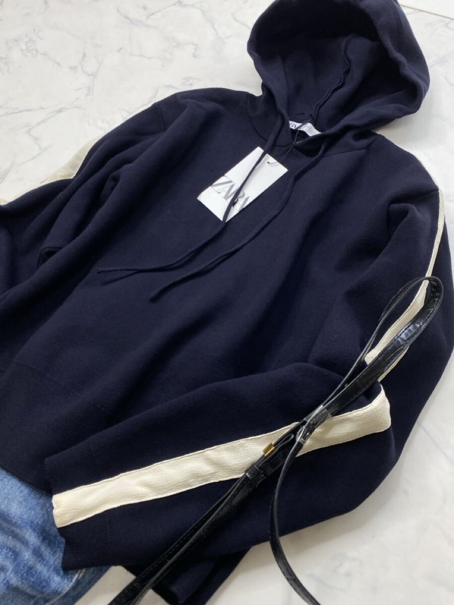 ZARA ザラ★タグ付き未使用★大人可愛い★サイドライン もちもちニット スウェットシャツ パーカースポーティー★ネイビー Sサイズ 1010_画像4