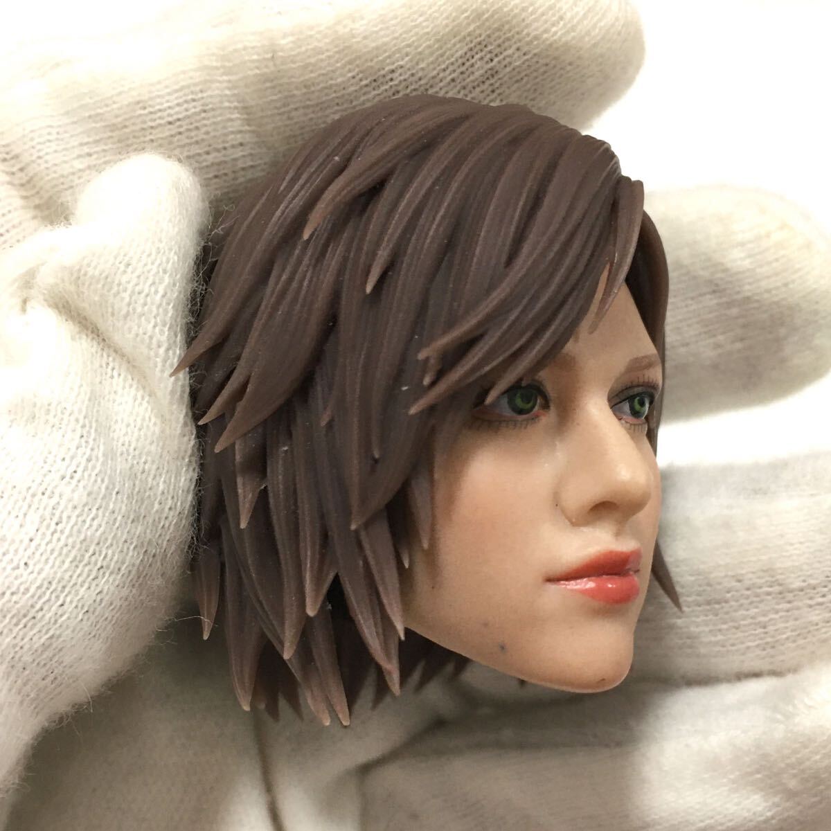 C131 1/6 フィギュア ヘッド 女性ヘッド 希少品 12インチドール 美少女 OB/TBLeague/Phicen/Jiaou doll素体対応 白肌 _画像3