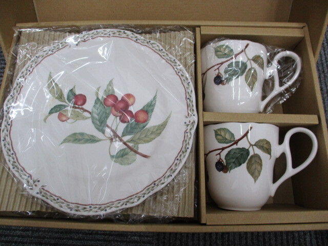 1240/A ノリタケ 有田焼 お皿 小皿 グラス 等 食器おまとめ 未検品 Bセット_画像2