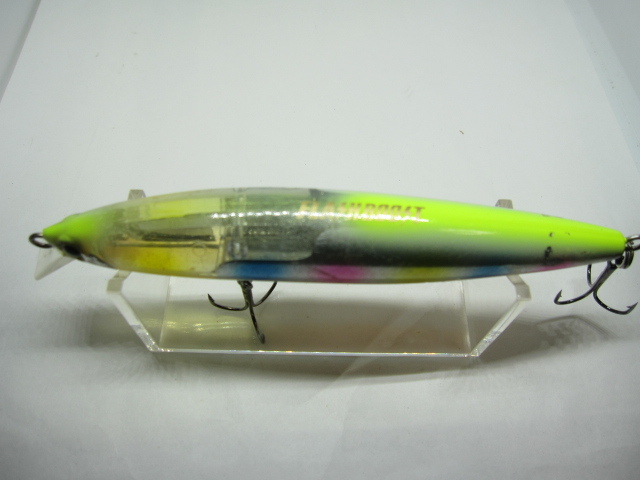 シマノ　ストロングアサシン　１２５Ｆ　フラッシュブースト_画像3