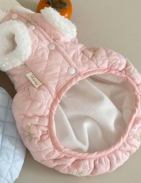 ①　S　犬服　ピンク　キルティング　ドッグウェア　Ｄカン　さくらんぼ　犬 パピー_画像6