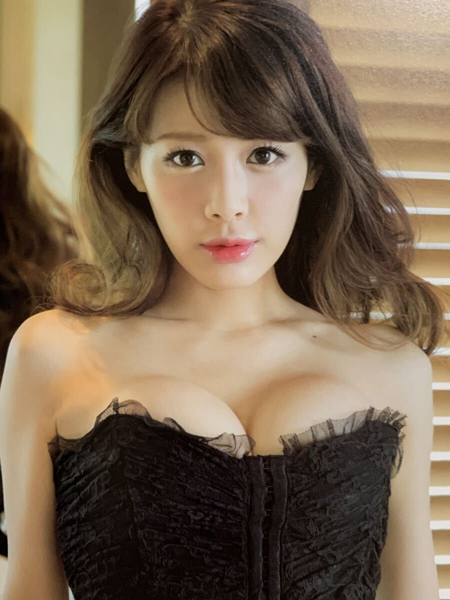 美馬怜子　写真集　 After the rain _画像3