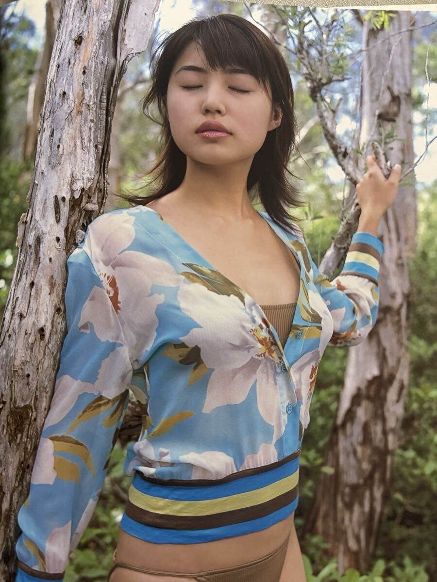 【直筆サイン入り】 福下恵美 写真集 MEGUMI NIZE_画像9