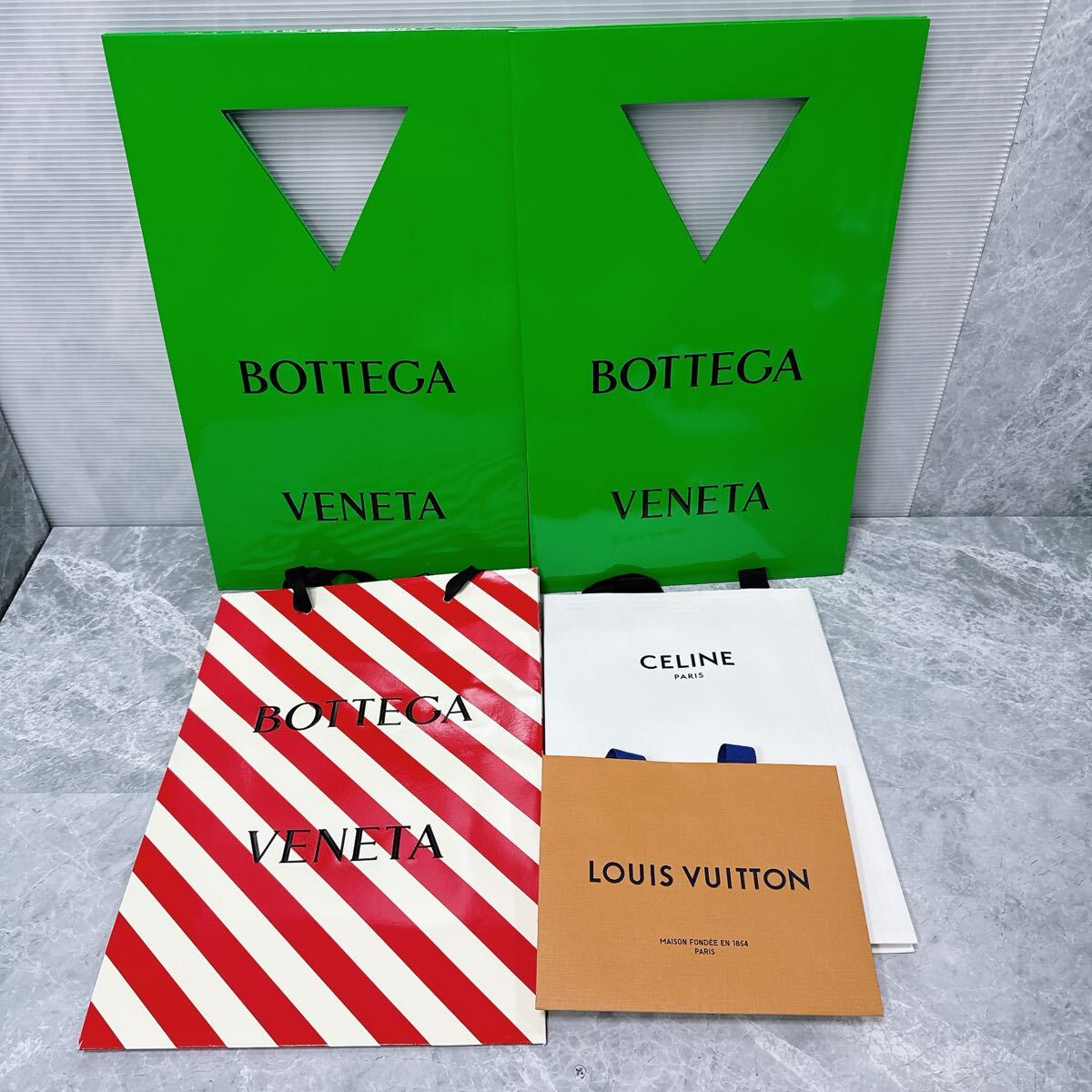 LOUIS VUITTON ルイヴィトン / BOTTEGA ボッテガ / CELINE セリーヌ ショッパー 4種 5点 100サイズ発送_画像1