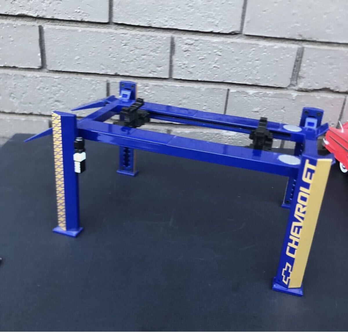 Motor Max 1958 Chevrolet Impala с откидным верхом 1:18 шкала литье под давлением модель подъёмник имеется б/у товар. Lowrider гидро 