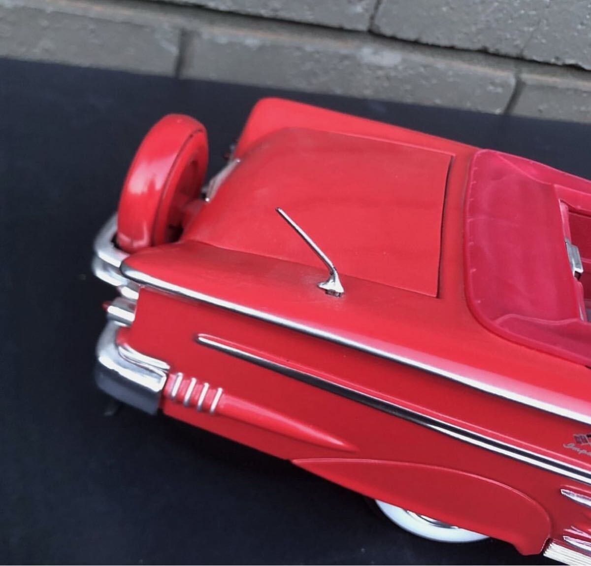 Motor Max 1958 Chevrolet Impala с откидным верхом 1:18 шкала литье под давлением модель подъёмник имеется б/у товар. Lowrider гидро 