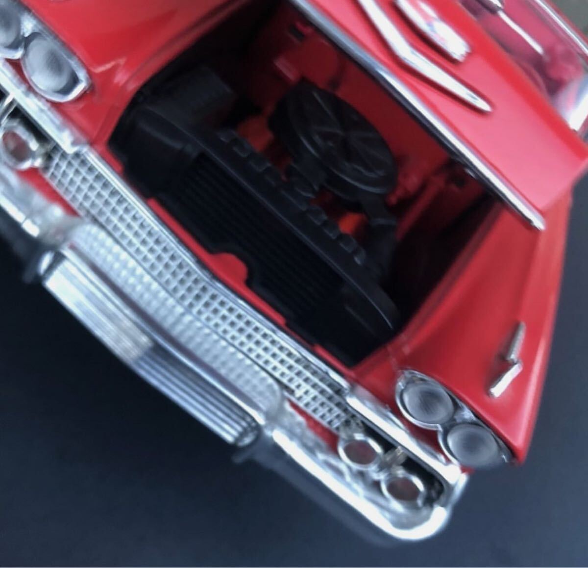 Motor Max 1958 Chevrolet Impala с откидным верхом 1:18 шкала литье под давлением модель подъёмник имеется б/у товар. Lowrider гидро 