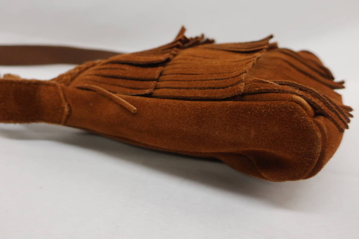 【送900円】1856　MINNETONKA　ミネトンカ　ショルダーバッグ　レザー　フリンジ　スエード　ポシェット　ストラップ調節可　ブラウン　_画像3