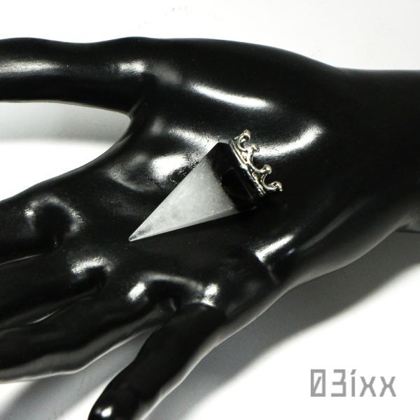 【送料無料・即決】盛塩×天然石 六角錐ミニ 台座つき 白 モリオン黒水晶 ブラッククォーツ 魔除けの石 天然石 インテリア お守り 03ixx_画像8