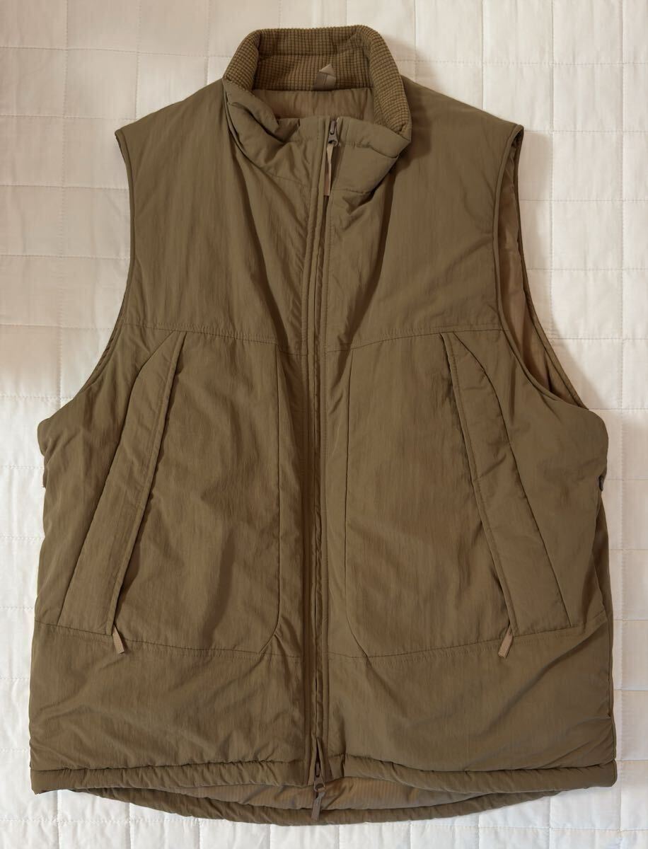 【美品】FREAK'S STORE PRIMALOFT VEST Mサイズ ベージュ コヨーテ フリークスストア プリロフト ベスト_画像3