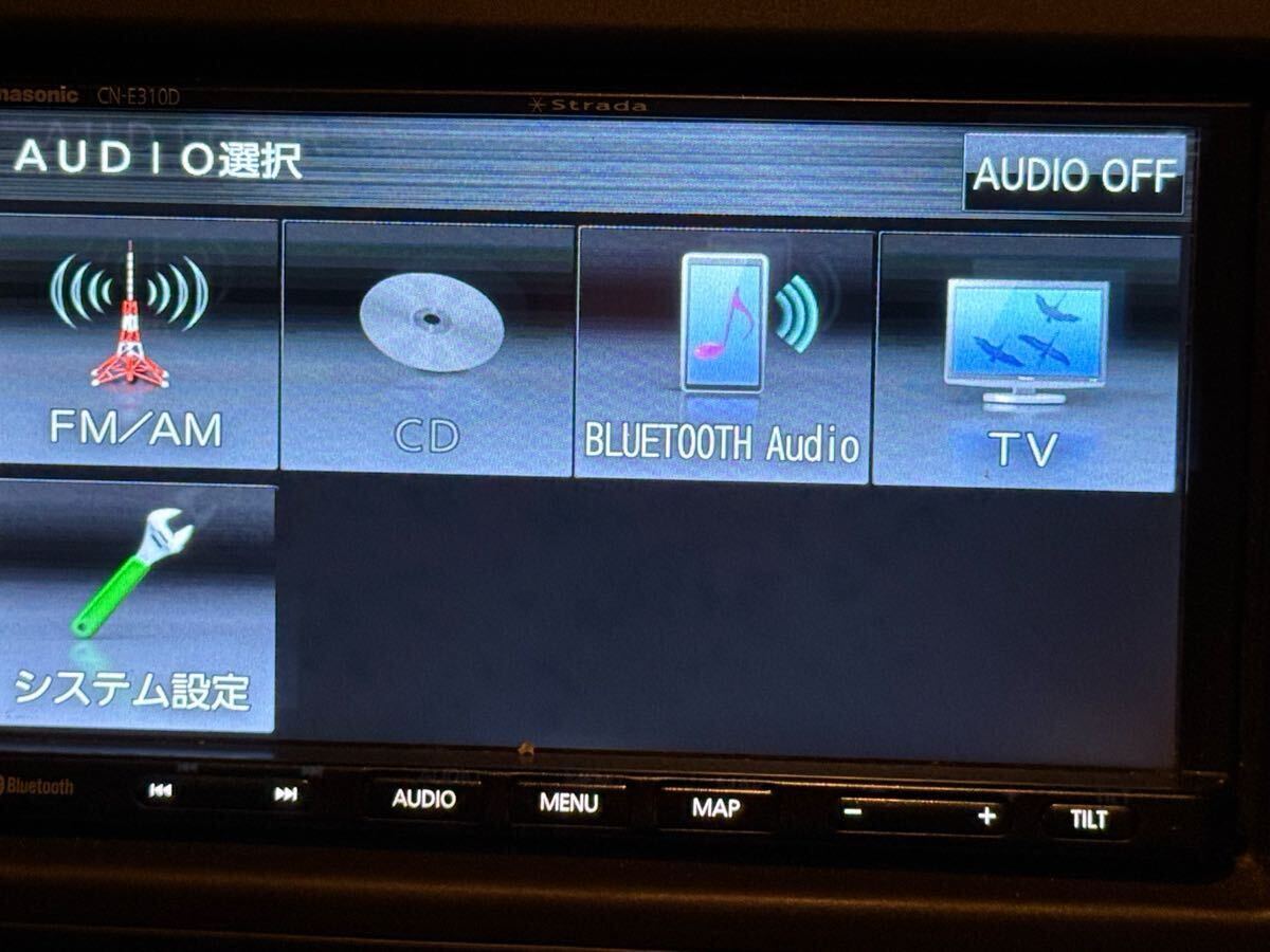 ★☆パナソニック Panasonic ストラーダ strada CN-E310D 2018年 地図データ CD SD TV Bluetooth ナビ ナビゲーション 取説付き☆★_画像9