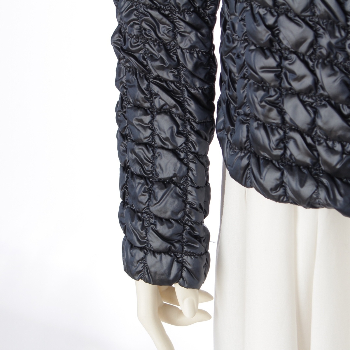 ムーレー ナイロン Felce ゴールド金具 ノーカラージャケット ネイビー 44【中古】_画像6