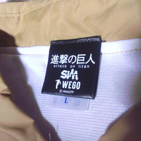 希少 進撃の巨人 × SiM × WEGO コラボ コーチジャケット ベージュ L ウィゴー シム アニメ ロック Attack on Titan jacket ナイロン _画像5