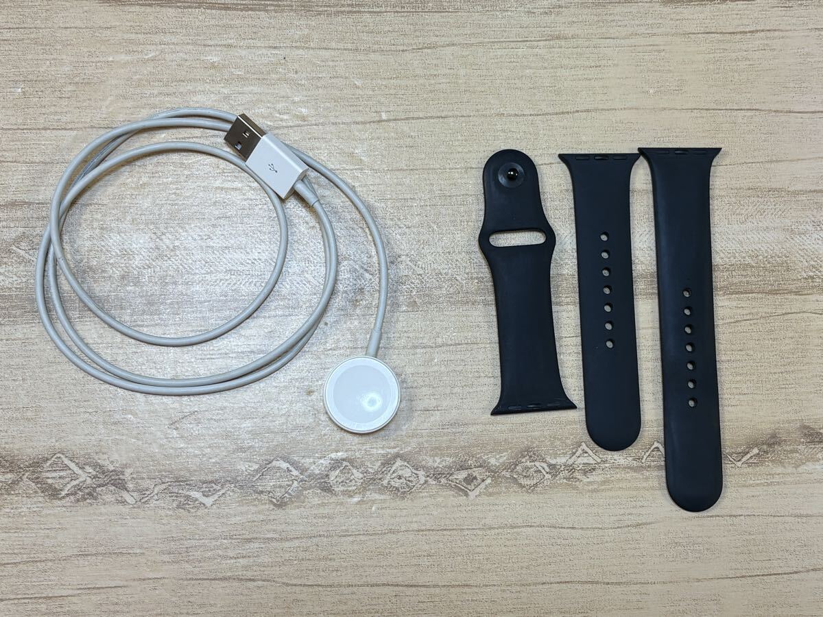 ■Apple Watch Series 5 GPSモデル 40mmケース MWV82J/A スペースグレイ アップルウォッチシリーズ5_画像2