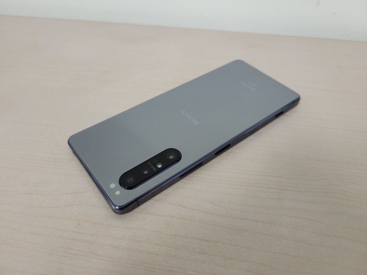 ■docomo Xperia 1 II SO-51A SIMフリー_画像2