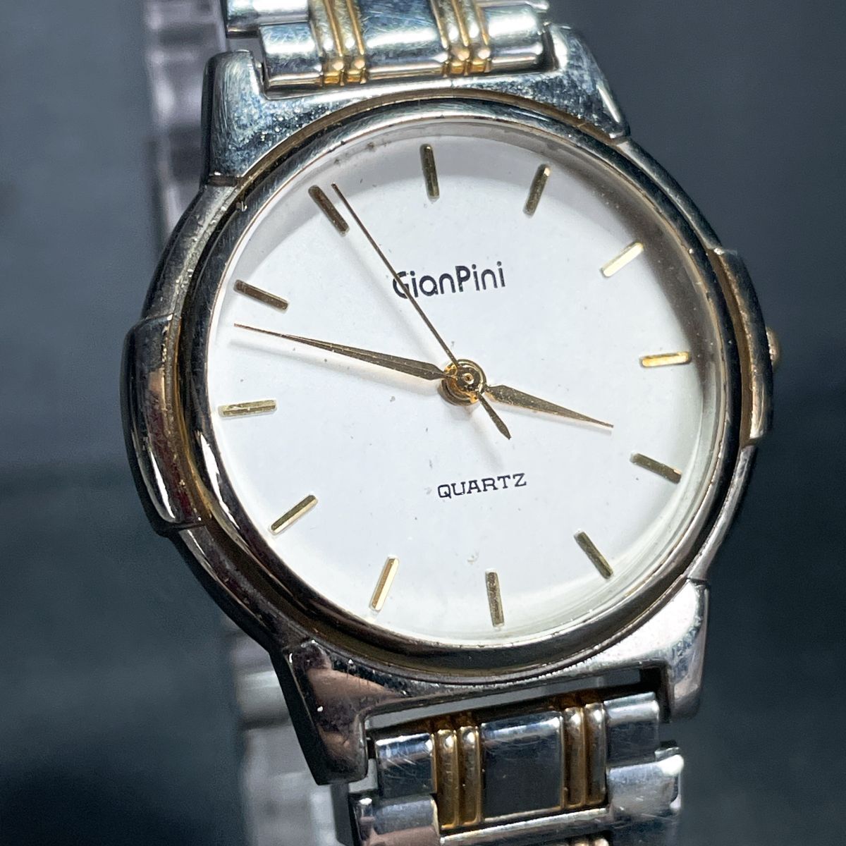 美品 GianPini ジャンピニ 腕時計 アナログ クオーツ 3針 メタルバンド シルバー ホワイト文字盤 ラウンド 新品電池交換済み 動作確認済み_画像2