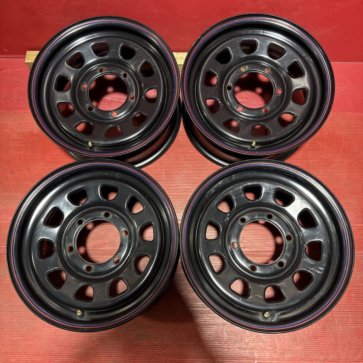 デイトナ DAYTONA スチールホイール　15インチ　6.5J PCD：139.7-6穴　オフセット：+40 4本セット　ハイエースなど_画像1