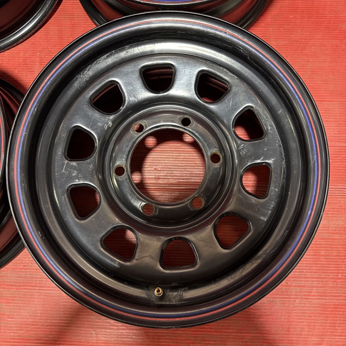 デイトナ DAYTONA スチールホイール　15インチ　6.5J PCD：139.7-6穴　オフセット：+40 4本セット　ハイエースなど_画像3