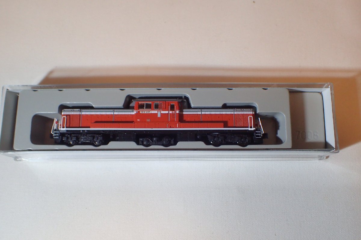 美品 KATO 7008-6 DD51-800 1両 フライホイール搭載 昼白色LEDライト 黒染め車輪 DD51-897 Nゲージ ディーゼル機関車_画像6