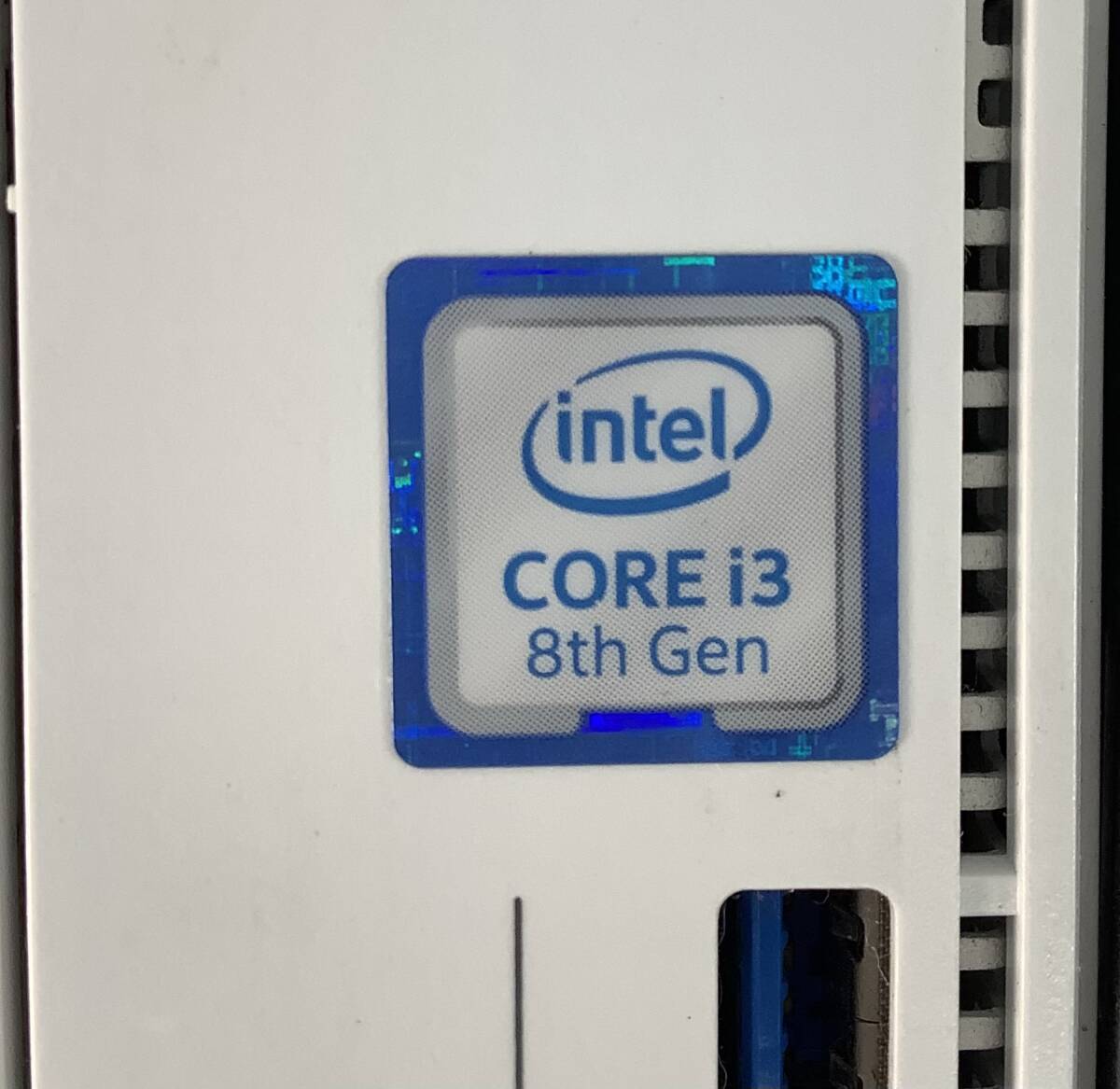 K71003205 FUJITSU ESPRIMO Q558/V 白(DVDドライブ付き) 1点【通電OK、複数出品】_画像2