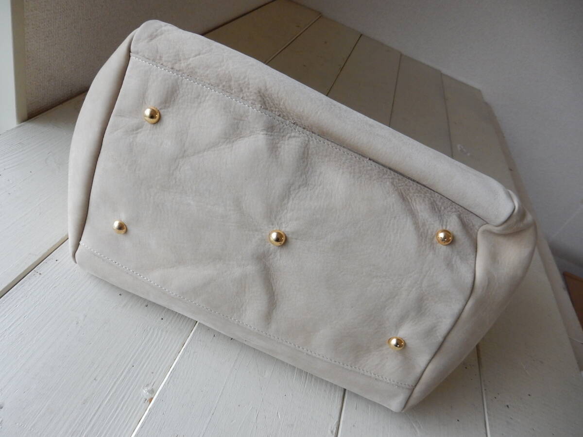 本革☆MAISON DE REEFUR(メゾンドリーファー)☆A4対応☆トートバッグ ライトベージュ(金具ゴールド)_画像5