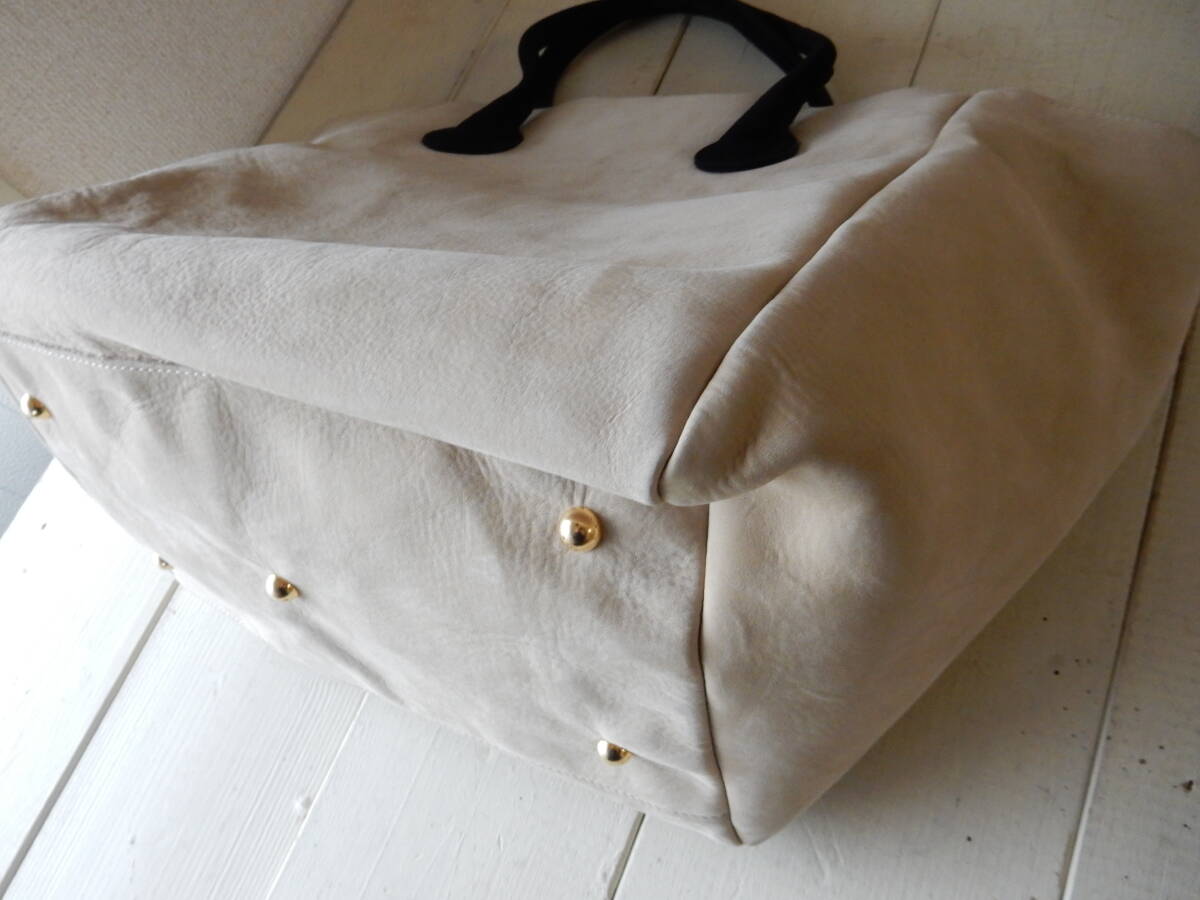 本革☆MAISON DE REEFUR(メゾンドリーファー)☆A4対応☆トートバッグ ライトベージュ(金具ゴールド)_画像6