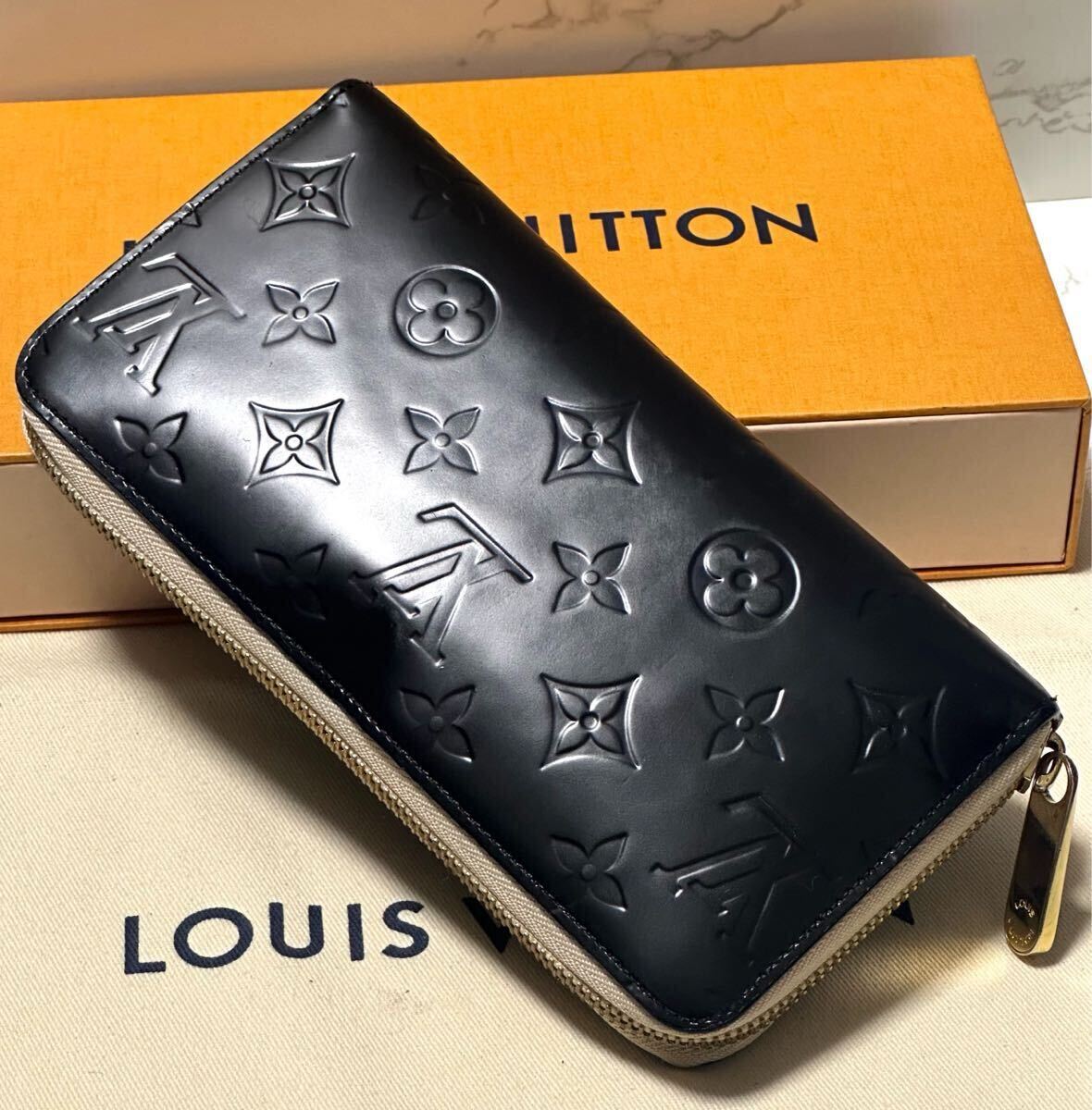 ☆鑑定済み☆LOUIS VUITTON ラウンドファスナー 長(zhǎng)財(cái)布　CA5115