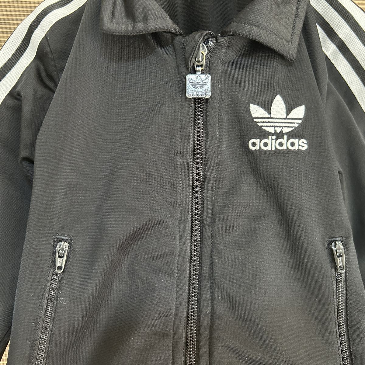 【アディダス】ジャージトラックジャケット　子供110黒　刺繍トレフォイルH1 古着　入手困難　激レア　人気　キッズ　ブラック_画像3