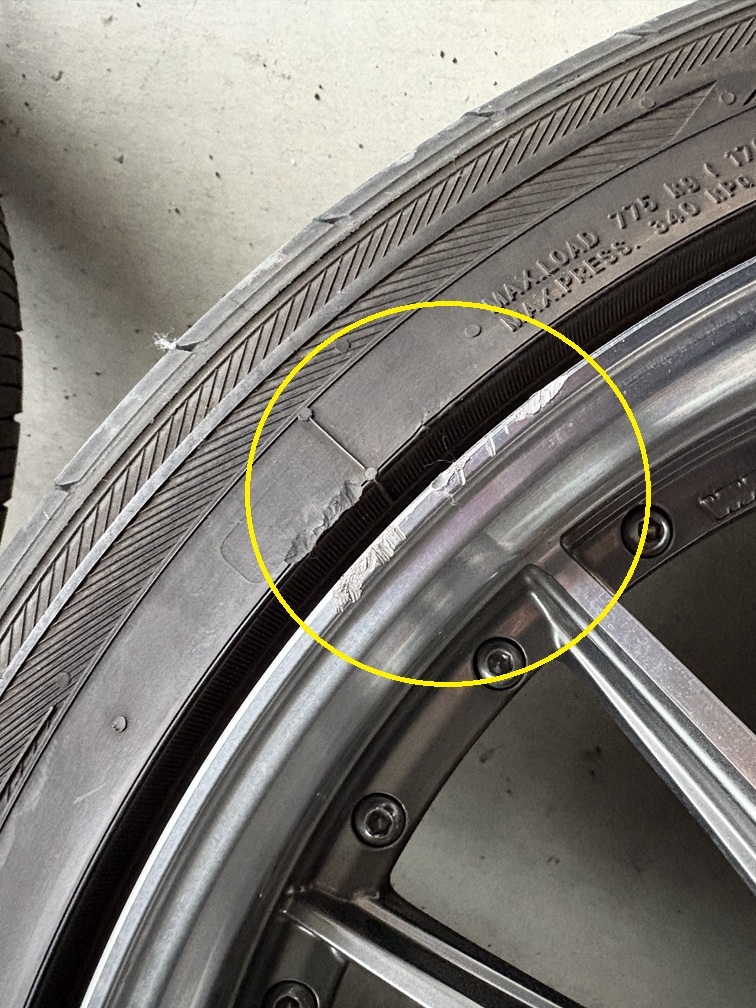 ドルフレン ヒューヴァー DORFREN HYVAA★245/40R20　溝たっぷりの国産タイヤ付き！アルファード・ヴェルファイアに！_画像3