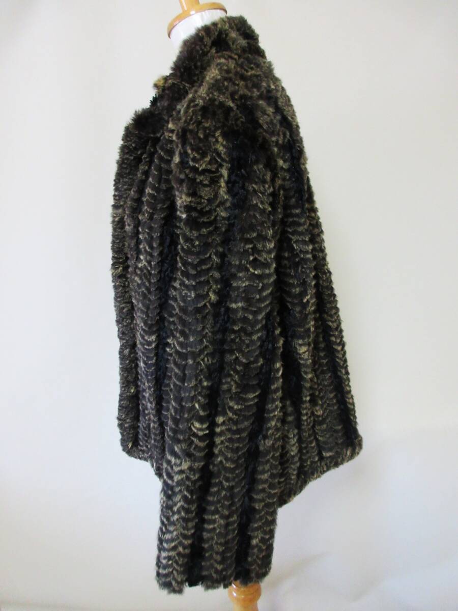 1円～ PALACE MODE パレスモード 毛皮 ラパン ジャケット M 前ホック（B102）_画像3