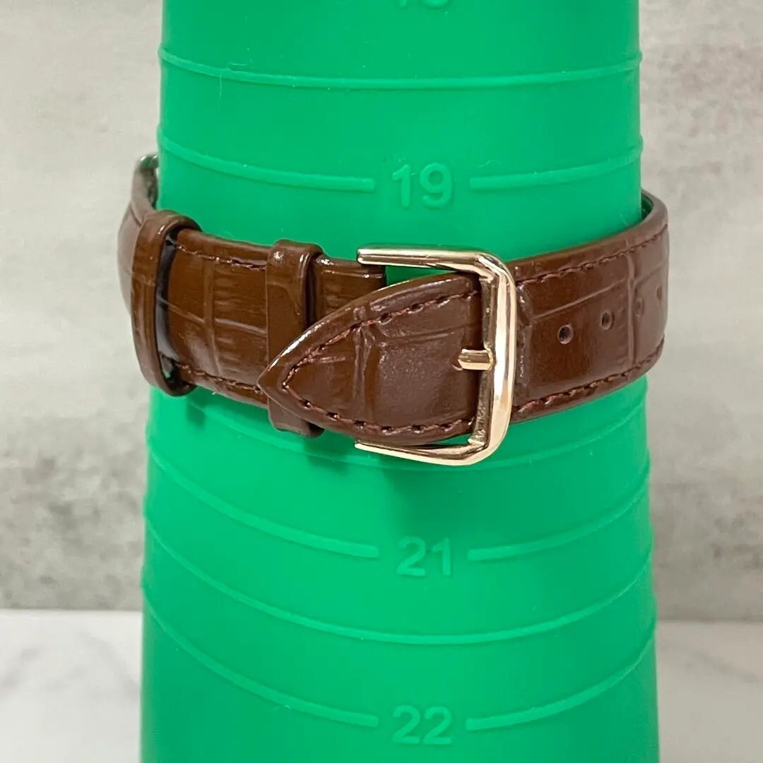 稼働品　GUCCI グッチ　ムーンフェイズ　8300 メンズ　腕時計_画像5