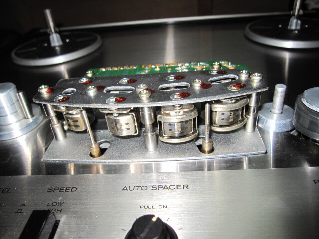 中古　ティアック　A-6300MK2　難あり_画像4