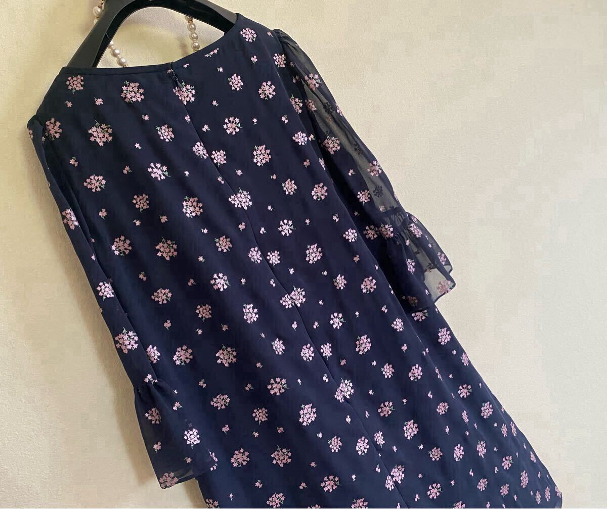 ◆エムズグレイシー◇美品綺麗♪秋物♪キラキラお花がゴージャス！フレアワンピース 40◆ネイビー×ピンク_画像8