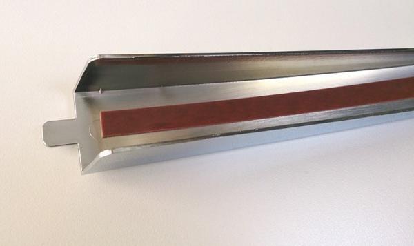 トヨタ ZRR/ZWR８０ VOXYヴォクシー 前期 リアワイパーカバー クロムメッキ ＵＮＩＣＯＺＯＮＥ_画像5