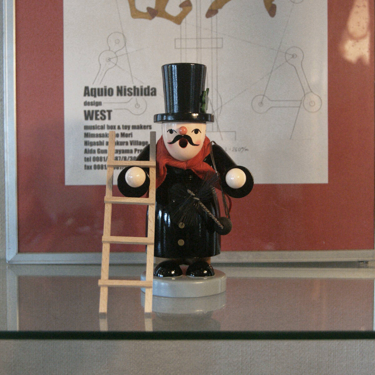 6402h-1【煙出し人形 幸運の 煙突掃除屋 18cm★ ドイツ Gahlenz ガーレンツ社】木製 木工 伝統工芸品 民芸 アンティーク ヴィンテージ◎_画像2