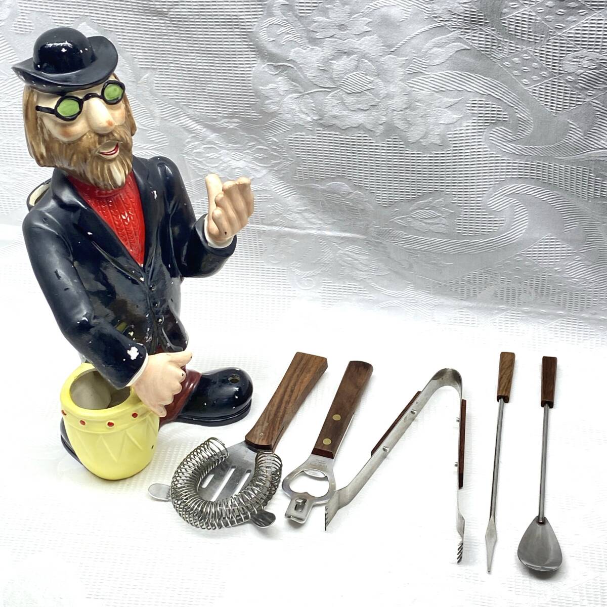 レトロ バーセット カクテル ストレーナー キッチン収納 ツールスタンド 陶器製 人形 栓抜き ミキシングスプーン アイスピック トング_画像7