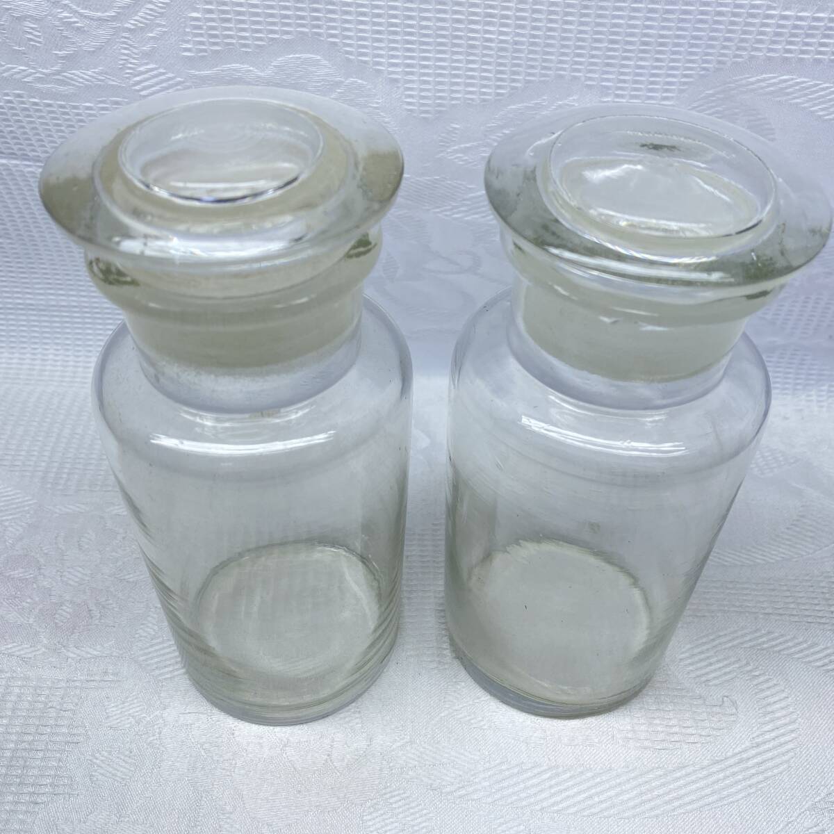 レトロ 古い薬瓶 標本瓶 蓋付 ガラス瓶 保存瓶 メディシンボトル ガラス容器 2点セット_画像9