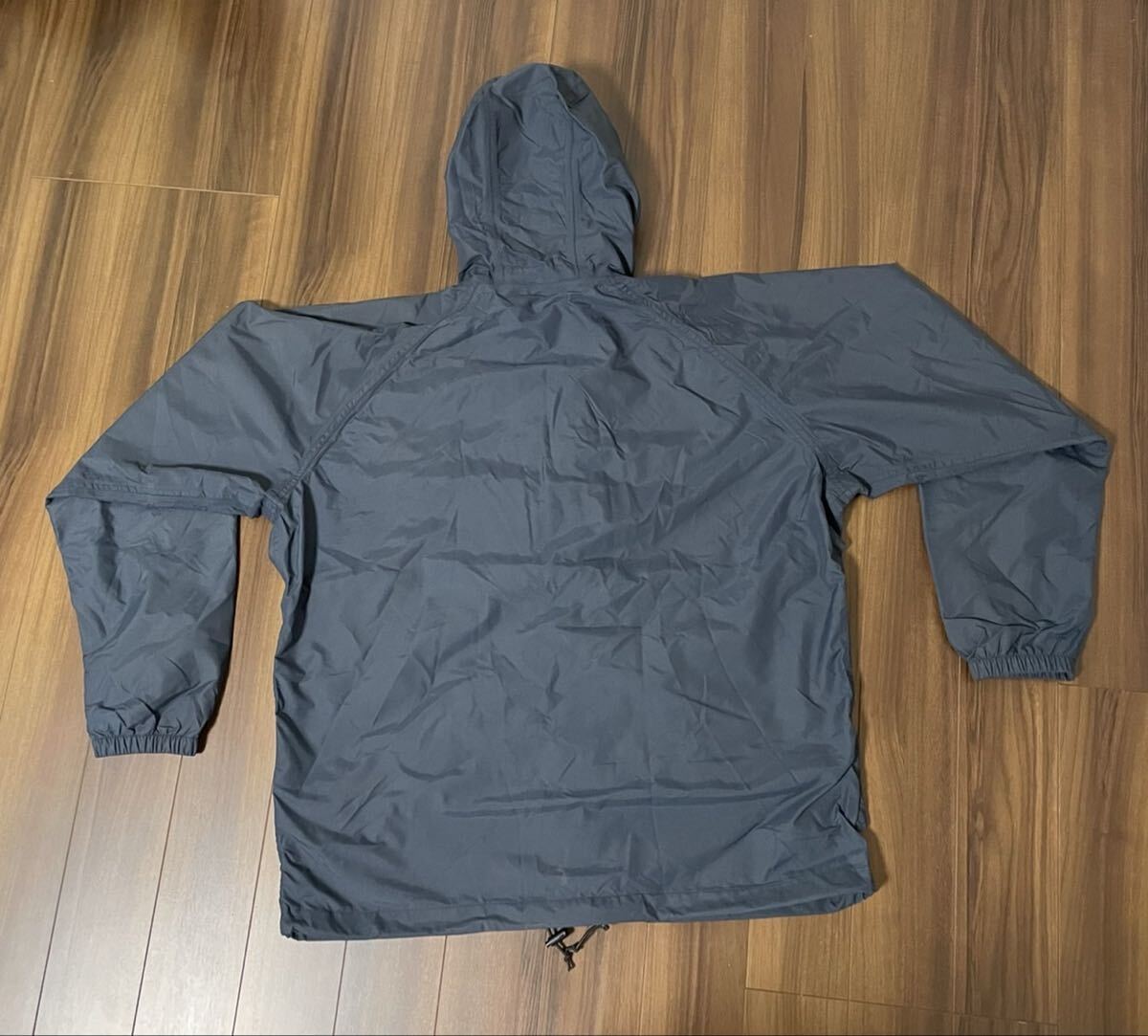 stussy 浜松　25周年　スノボジャケット_画像3