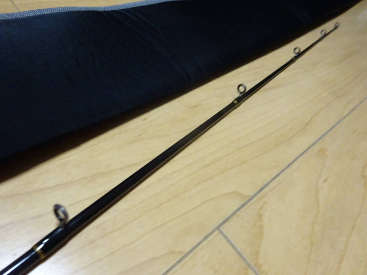 極美品 エバーグリーン コンバットスティック テムジン TMJC-68H ガニングシャフト電撃 _画像10