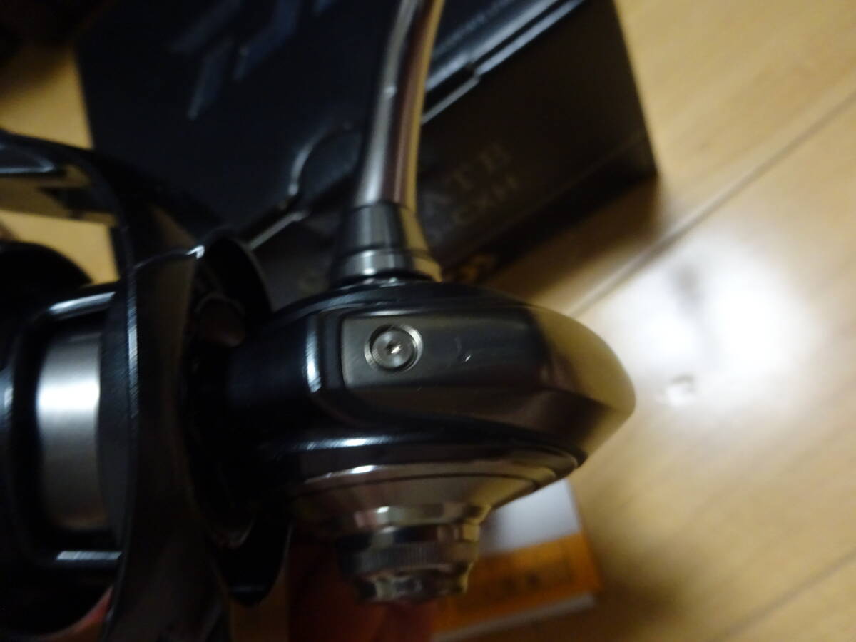 極美品 ダイワ 24セルテート LT 4000CXH_画像3