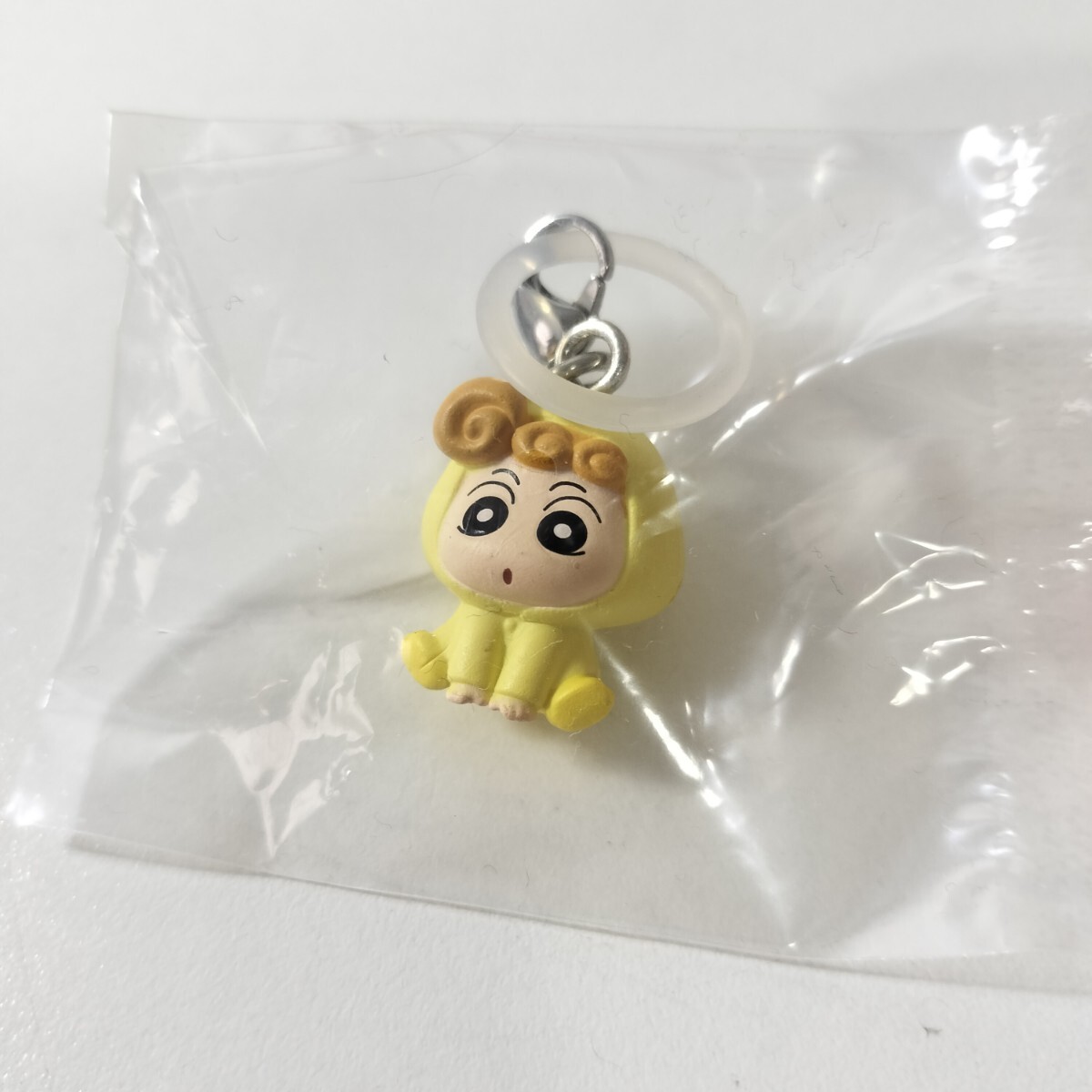 BANDAI クレヨンしんちゃん めじるしアクセサリー パステルカラー ひまわり 未開封品 [マスコット 野原ひまわり]_画像2