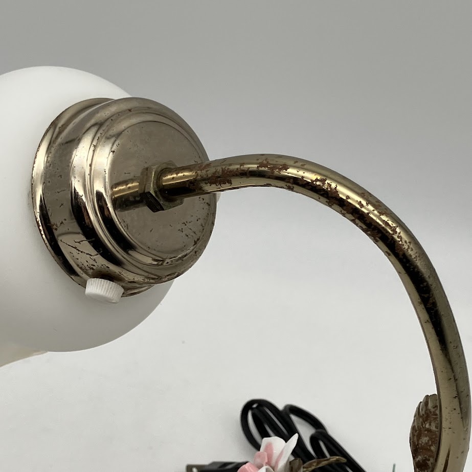 ★sz3251　卓上ライト　エクスト　花モチーフ　すずらんランプ　卓上照明　オブジェ　ヴィンテージ　昭和レトロ　アンティーク★_画像7