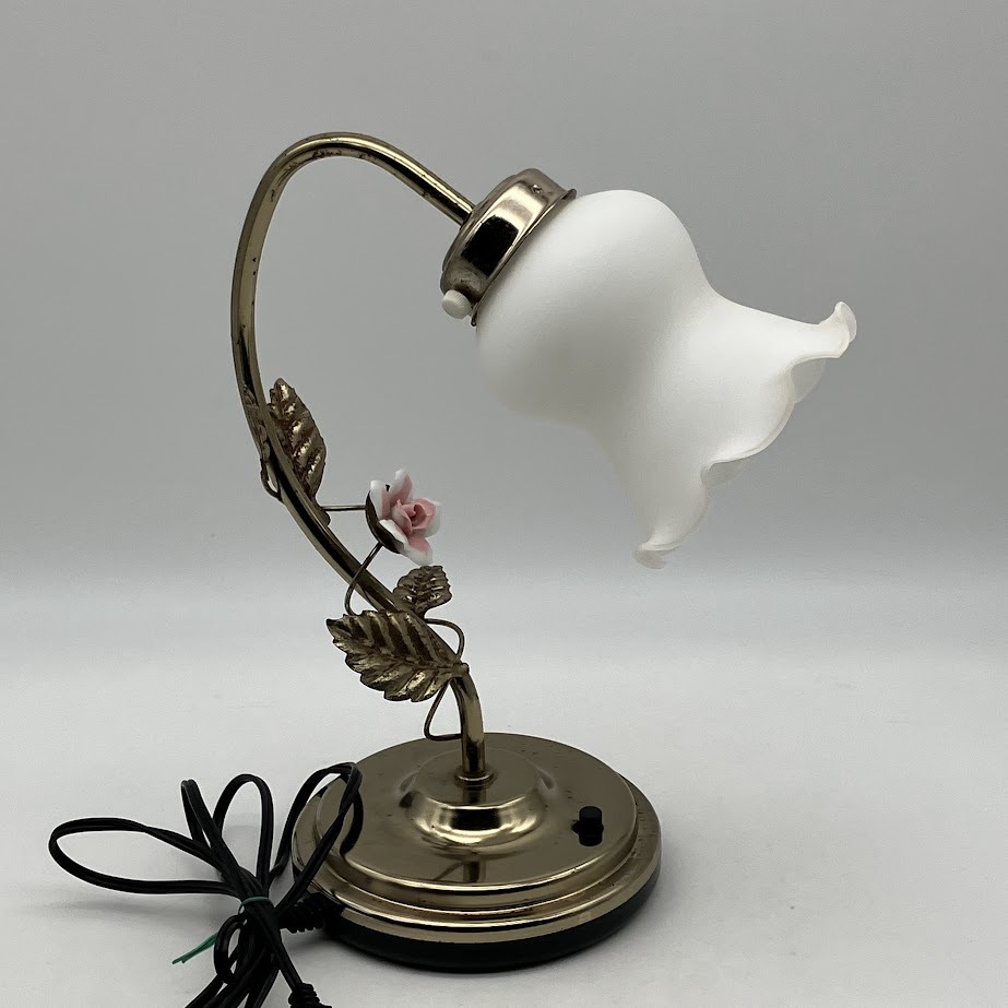 ★sz3251　卓上ライト　エクスト　花モチーフ　すずらんランプ　卓上照明　オブジェ　ヴィンテージ　昭和レトロ　アンティーク★_画像2