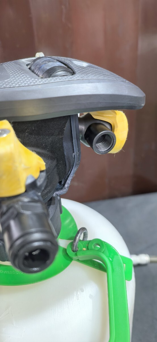 動作確認済 冷却問題無し 業務用(アサヒ・サントリー・サッポロ)ニットク1口 BSE-26 ビールサーバー 洗浄ボト_画像7