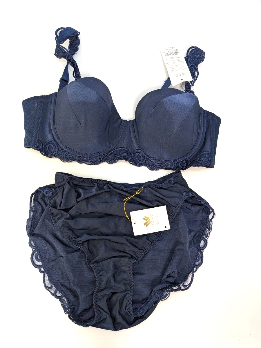 新品未使用　タグ付き　ワコール　Wacoal　ブラジャー　D70 ショーツ M セット　_画像1