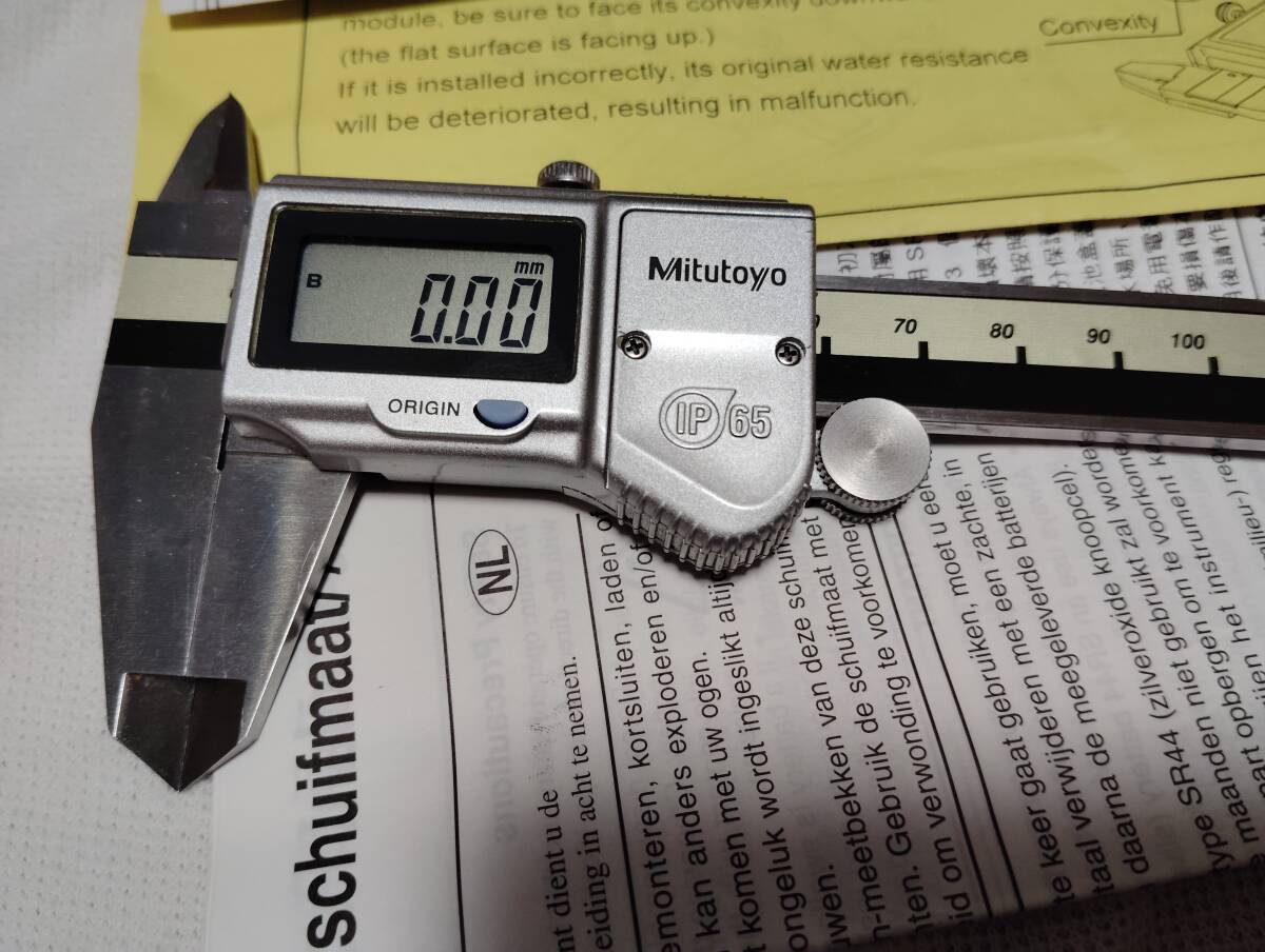 Mitutoyo цифровой штангенциркуль CD-15GS IP65 соответствие водонепроницаемый *... Mitutoyo цифровой штангенциркуль CD-15GS IP65 соответствие водонепроницаемый *...