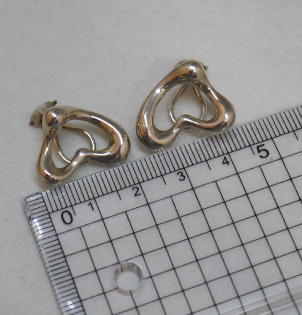 定型外送料無料 USED品・保管品 TIFFANY&Co. ティファニー オープンハート イヤリング シルバー 925 クリップ式 現状品_画像9