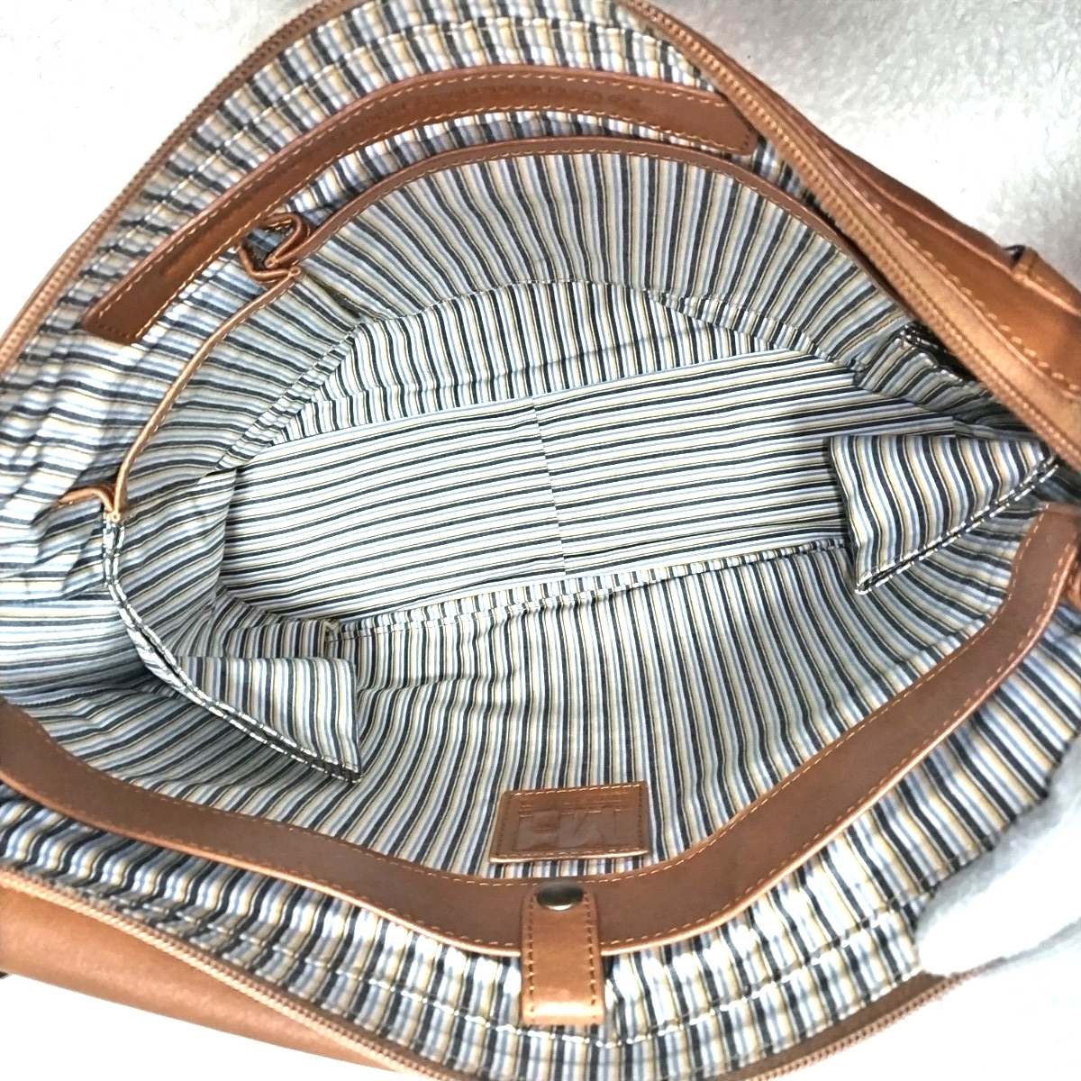 MOTHERHOUSE マザーハウス ZADAN Zadan Messenger ザダンメッセンジャー ショルダーバッグ レザー 左右非対称デザイン 廃盤 レア ブラウン_画像9